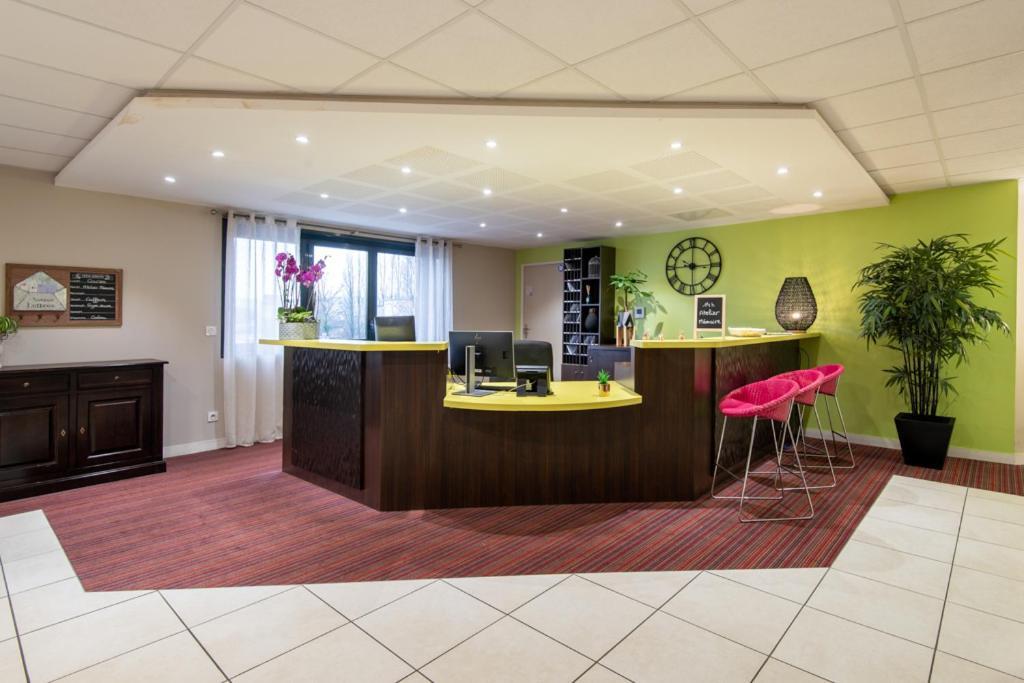Terres De France - Appart Hotel Rouen Flaubert Exterior photo